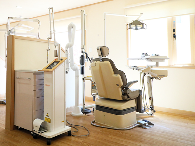 診療チェア ３